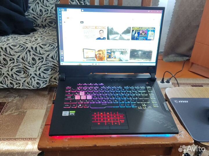 Asus ROG strix G512LW