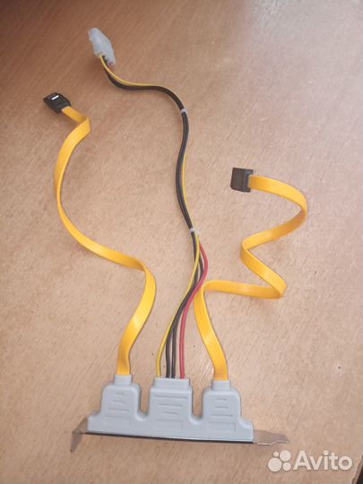 Комплект для подключения жесткого диска