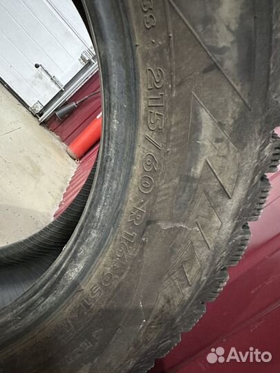 Nokian Tyres Hakkapeliitta 4 215/60 R16 95T