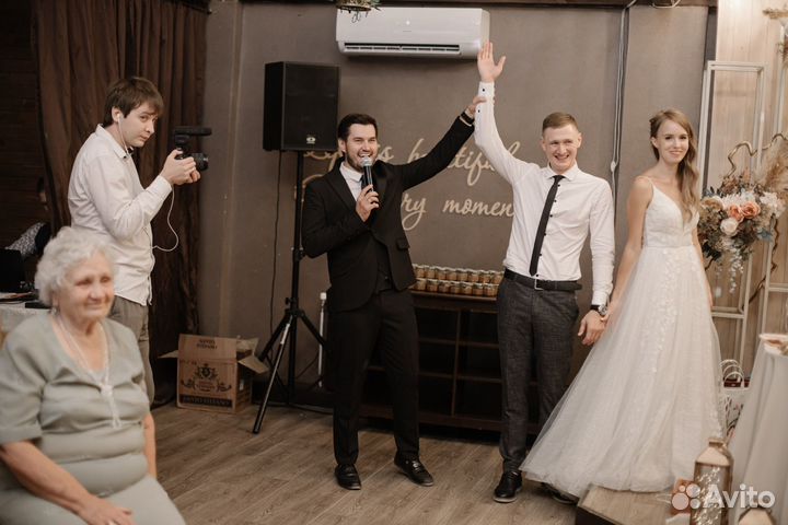 Ведущий + Dj с аппаратурой, тамада