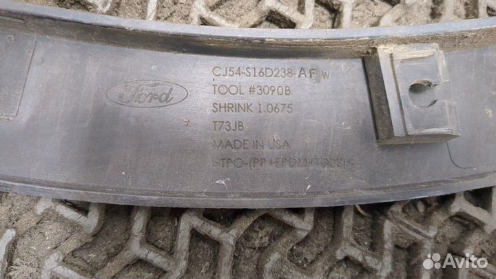 Молдинг крыла Ford Escape 2015, 2017