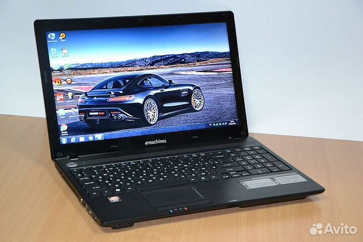 Ноутбук Emachines E732 в разборе