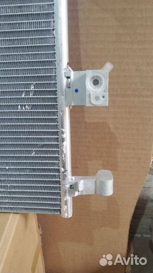 Радиатор кондиционера bmw g01 g02 g05 g06 g07