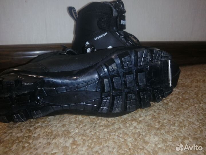 Лыжные ботинки nordway 32 черные