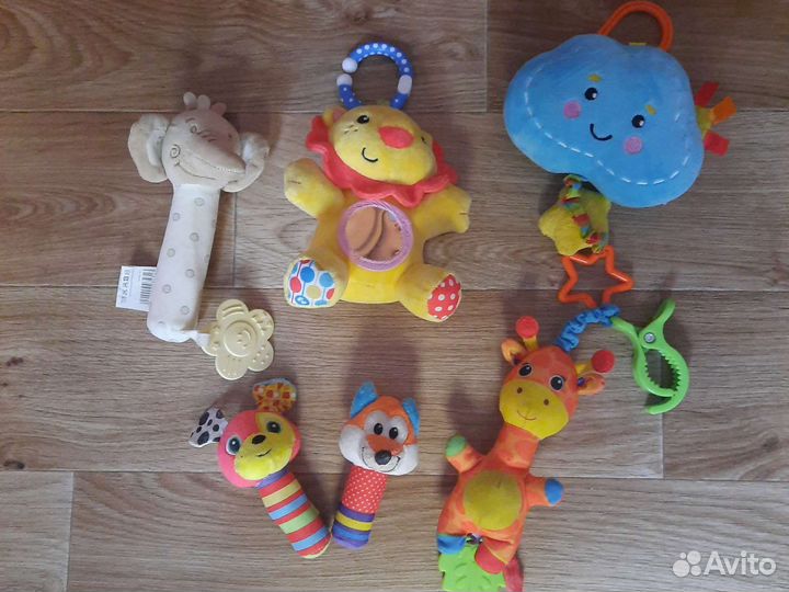 Прорезыватели грызунки развеваюшие игрушки