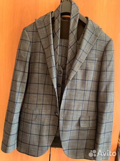 Мужской костюм