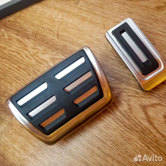 Накладки на педали транспортер Т5 Т6 мультивен