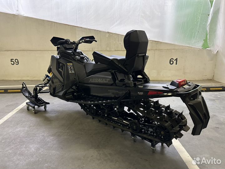 Polaris 850 Assault Switchback Matryx 146