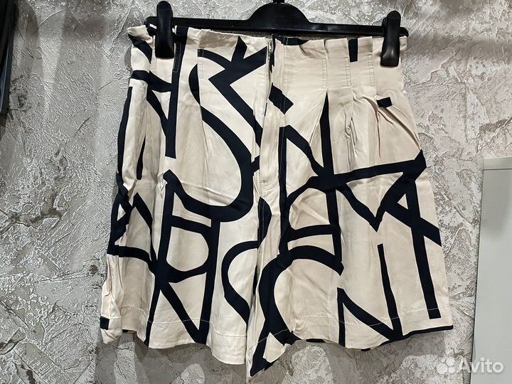 Шорты женские