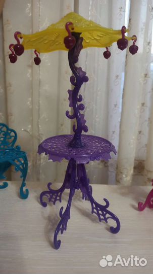 Мебель для кукол Монстер Хай