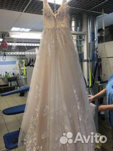 Химчистка свабедных платьев, шубок, манто