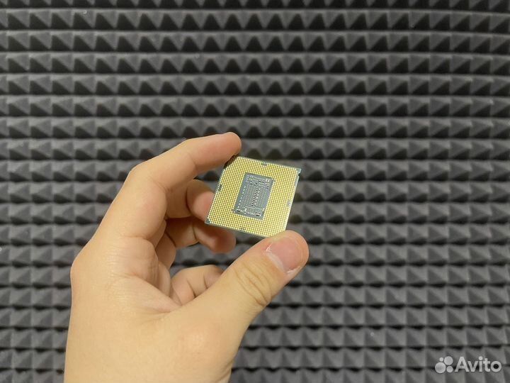 Процессор Intel Core I7 8700K (LGA1151v2)