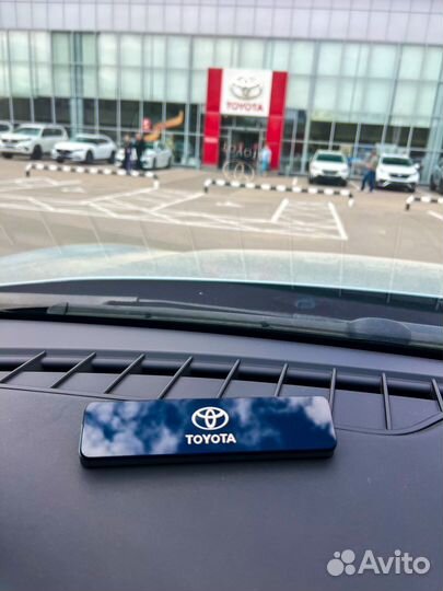 Парковочная автовизитка Toyota Тойота
