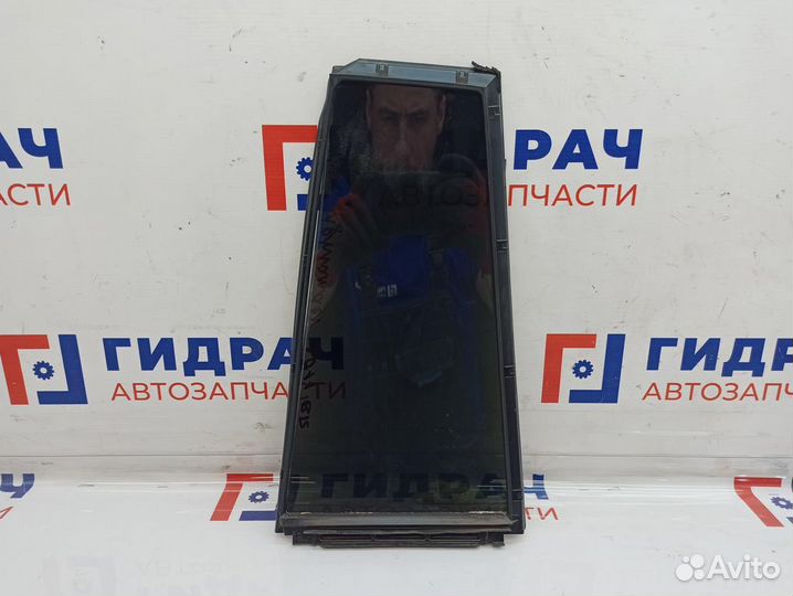 Стекло двери задней правой (форточка) Toyota Highl