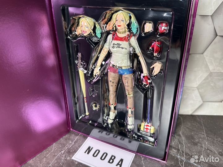 Харли Квин фигурка
