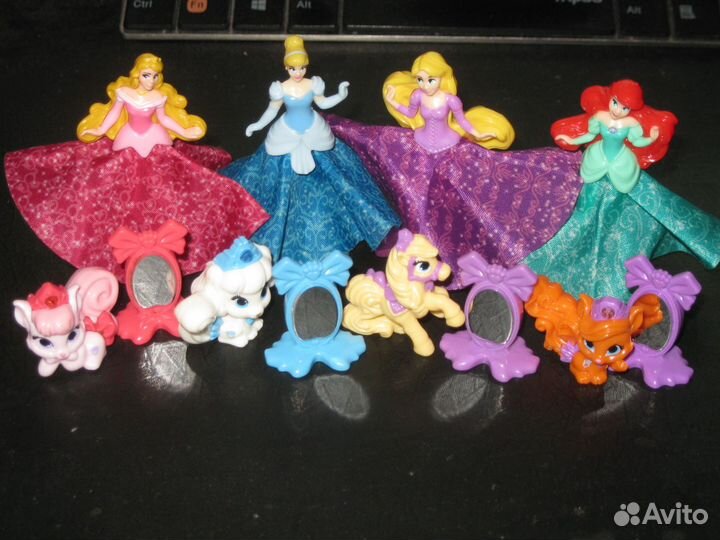 Киндер Принцессы Диснея и их питомцы 2016 FS