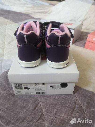 Ботинки осенние для девочки р. 25