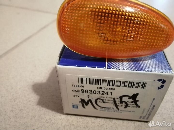 Повторитель указателя поворота Ланос. Новый. Ориги