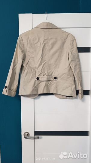 Пиджак женский 44