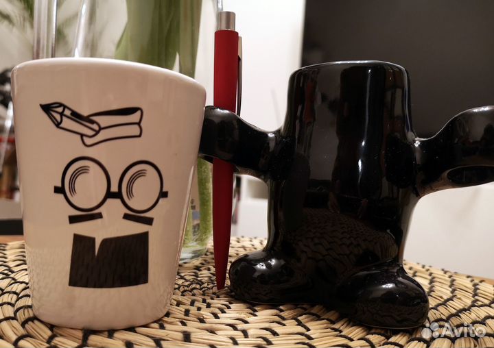 Две подставки для канцелярии (продаются вместе)