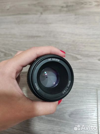 Объектив nikon 50mm 1 8