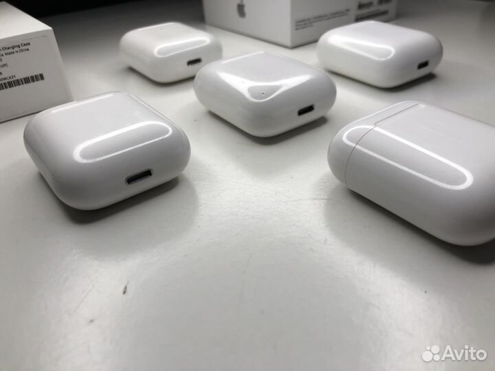 Кейс для AirPods 1 / 2 / 2 Беспроводной оригинал