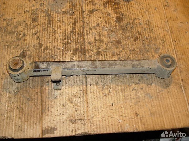 Реактивные тяги Jeep grand cherokee 08г