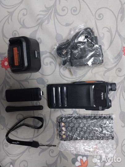 Портативная радиостанция Hytera HP705 новая