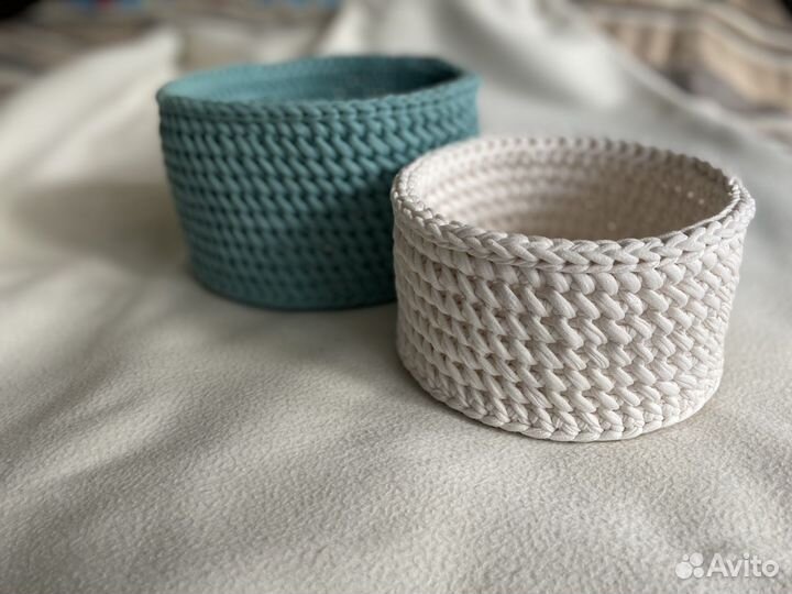 Вязаные корзинки для хранения