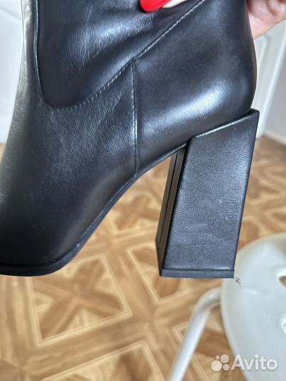 Сапоги женские 37