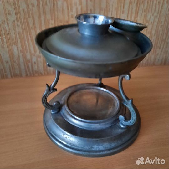 Старинная подставка для бульотки