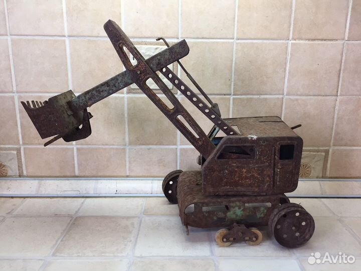 Игрушка экскаватор СССР 60-х металл в ремонт