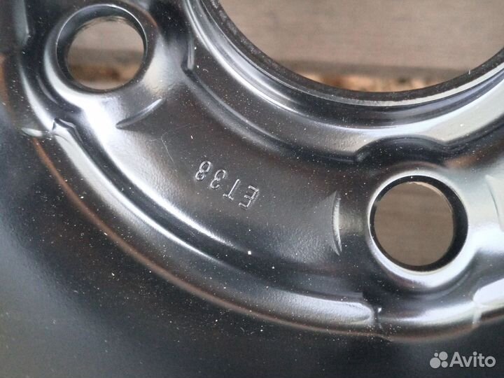 4 диска R16. 5\114.3. DIA 67.1 ET 38