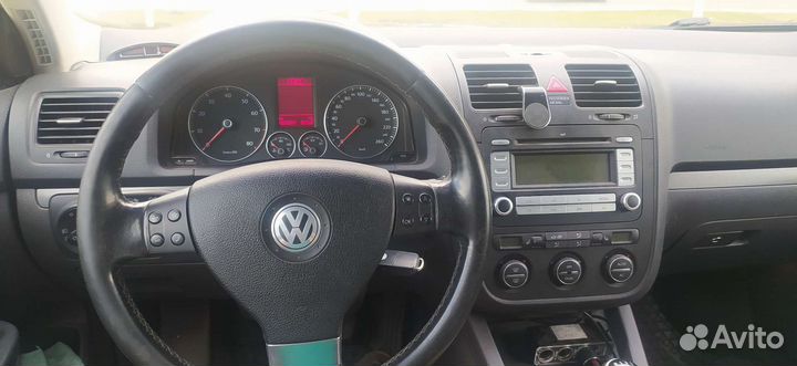 Volkswagen Jetta 1.6 МТ, 2008, 154 000 км