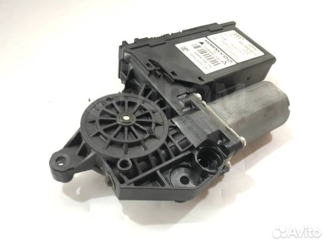 Моторчик задний левый Audi A4 B7