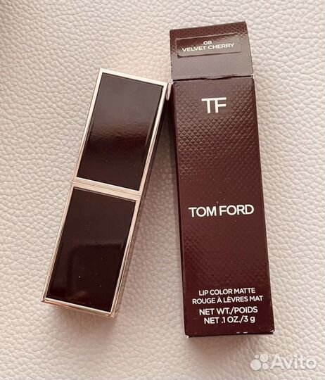 Помада Tom Ford lip colour matte 08 velvet cherry