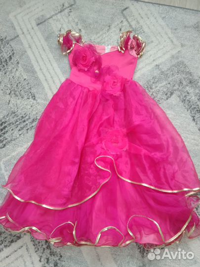 Вещи пакетом на девочку 130см