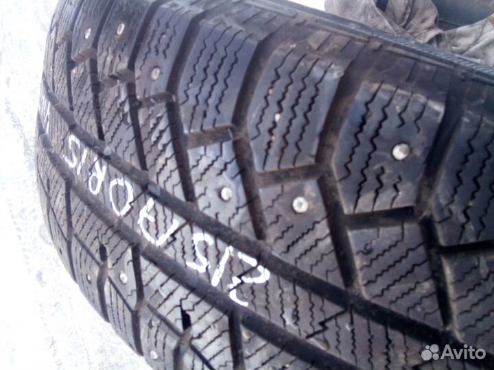 Continental ContiWinterViking 2 215/70 R15