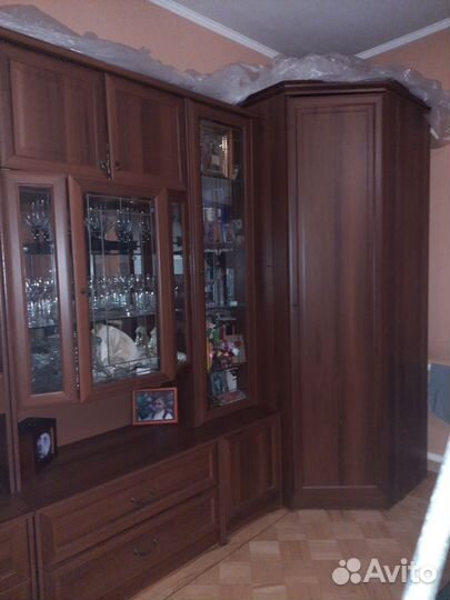 Стенка в гостиную бу