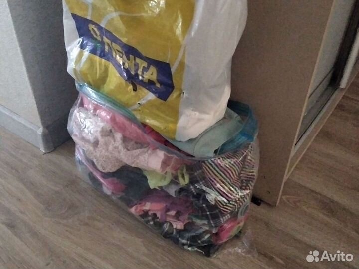 Одежда для девочки 4пакета.от 2 до 4 лет