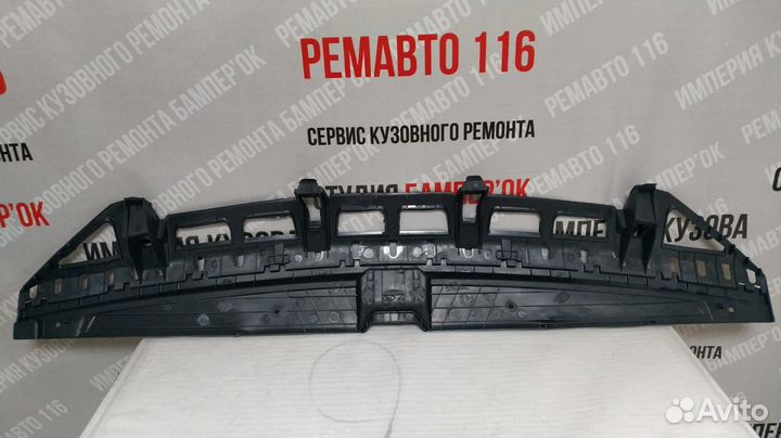 Кожух замка капота Солярис 2