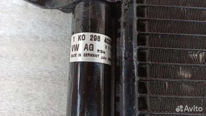 Радиатор кондиционера Skoda Audi VW 1K0298403A