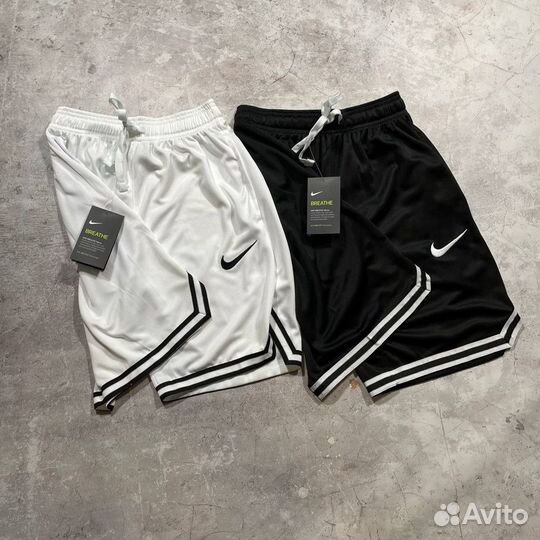 Шорты Nike черные/белые (Арт.35408)