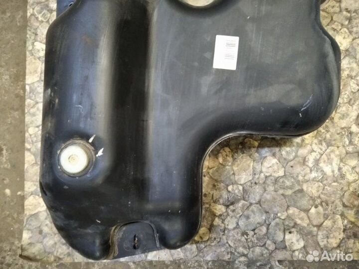 Бензобак Nissan Almera G15 K4M