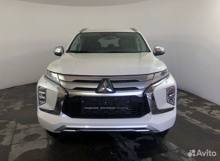 Mitsubishi Pajero Sport 2.4 AT, 2022