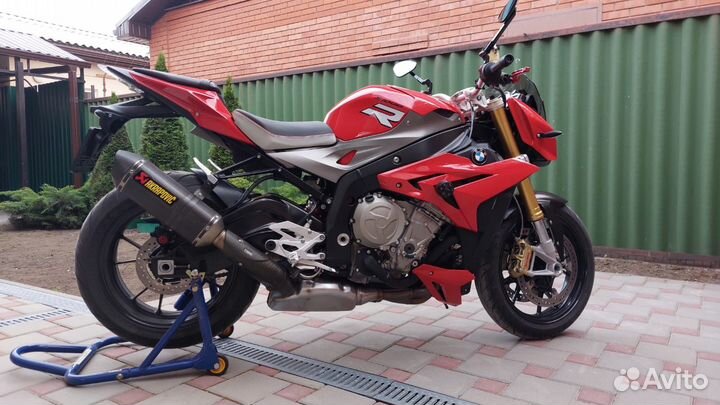 BMW S1000R