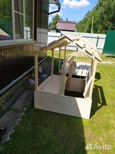 Песочница с крышей для детей