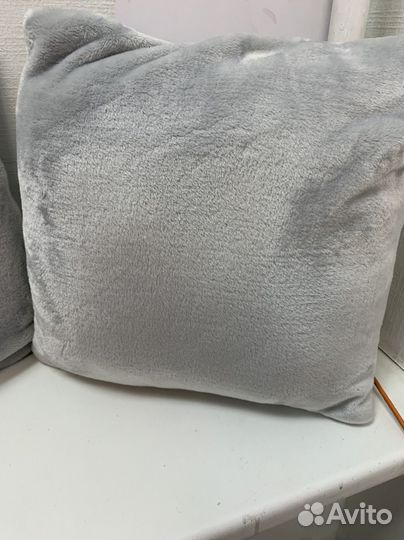 Подушки декоративные -3 шт