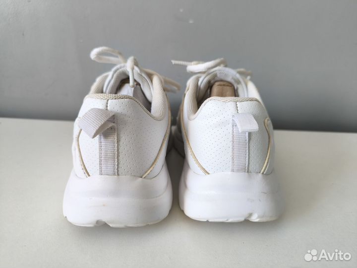 Кроссовки женские Demix 36 размер