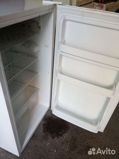 Холодильник бу маленький